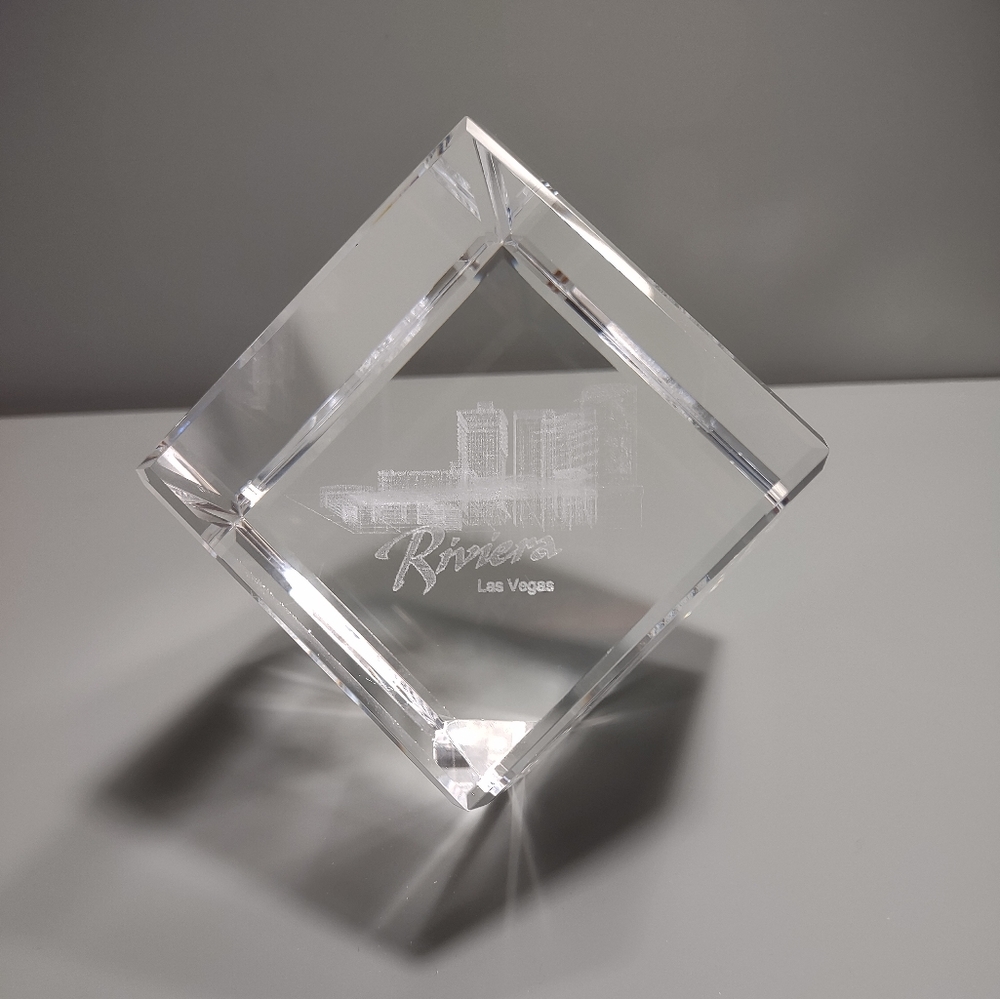 Vintage Las Vegas Riviera Hotel Casino Vintage 3D Laser Crystal Cube